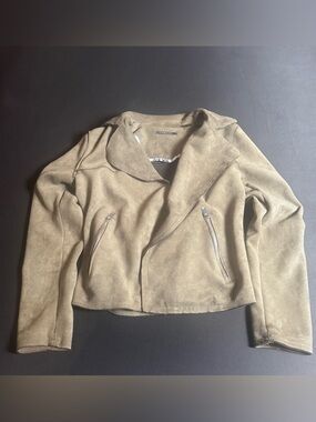 Tahari Faux Suede Moto Jacket Camel Tan | Size Large Lightweight Jacket